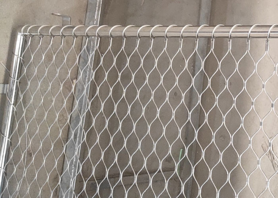 Niet Roestend Roestvrij staalkader X neigt Kabel Mesh For Fence 2.0Mm Draad