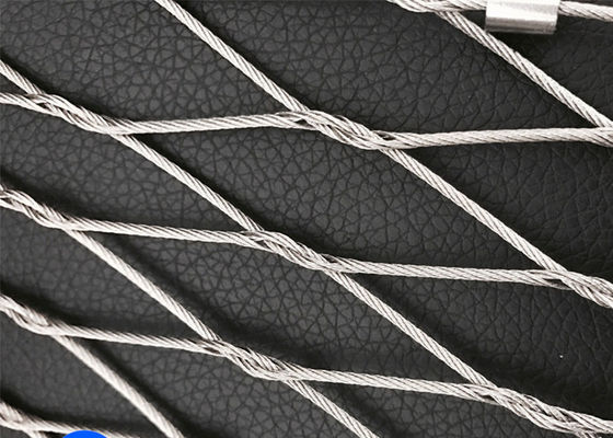 Stainless Steel Aviary Wire Netting with 300-400N/mm2 Tensile Strength 1m Roll Width and Carton Box Packaging