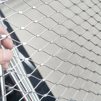 Ultrasonic Black Oxide Animal Enclosure And Tiger Enclosure Zoo Wire Mesh