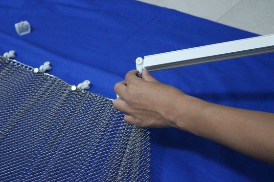 Aluminium Hangende Metalen Spiraal Gordijn / Gordijn Product 1.5mm