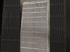 Ferruled Mesh In Naadloze Adereindhulzen